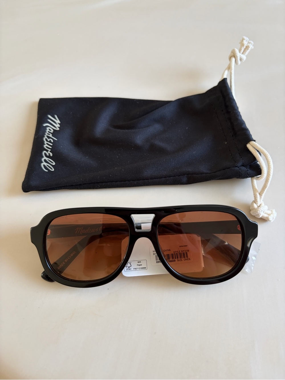 Madewell Black Aviator Sunglasses with Brown Lenses
